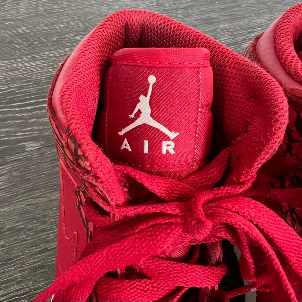 Nike Air Jordan 1 Retro High “Red Elephant” - Picture 7 of 11